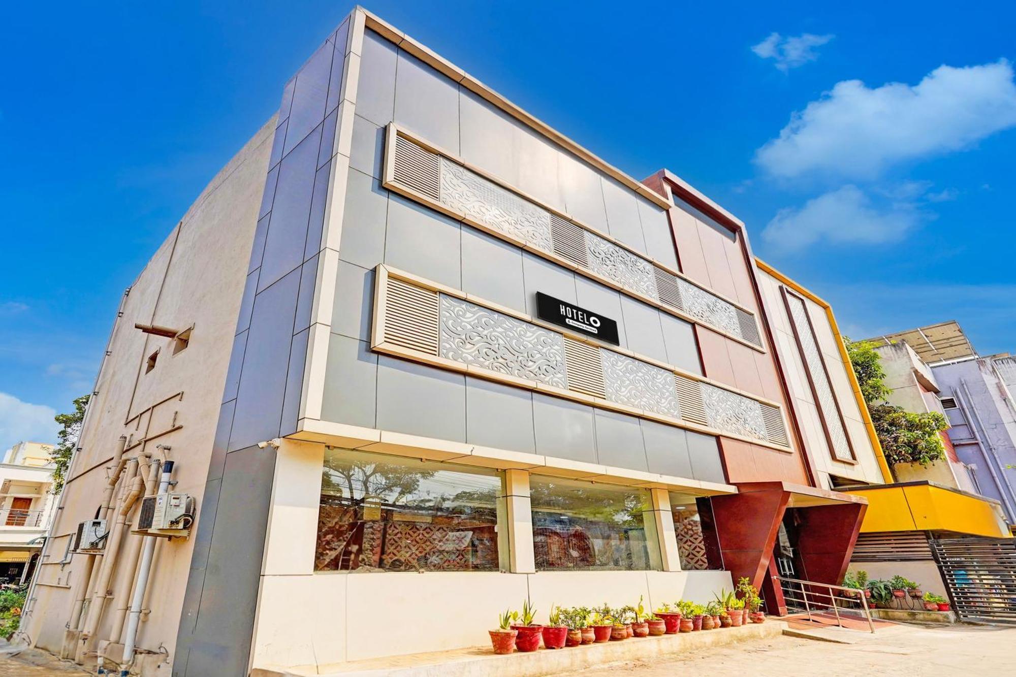 Super Hotel O Perungalathur Near Bus Stand Chennai Eksteriør billede