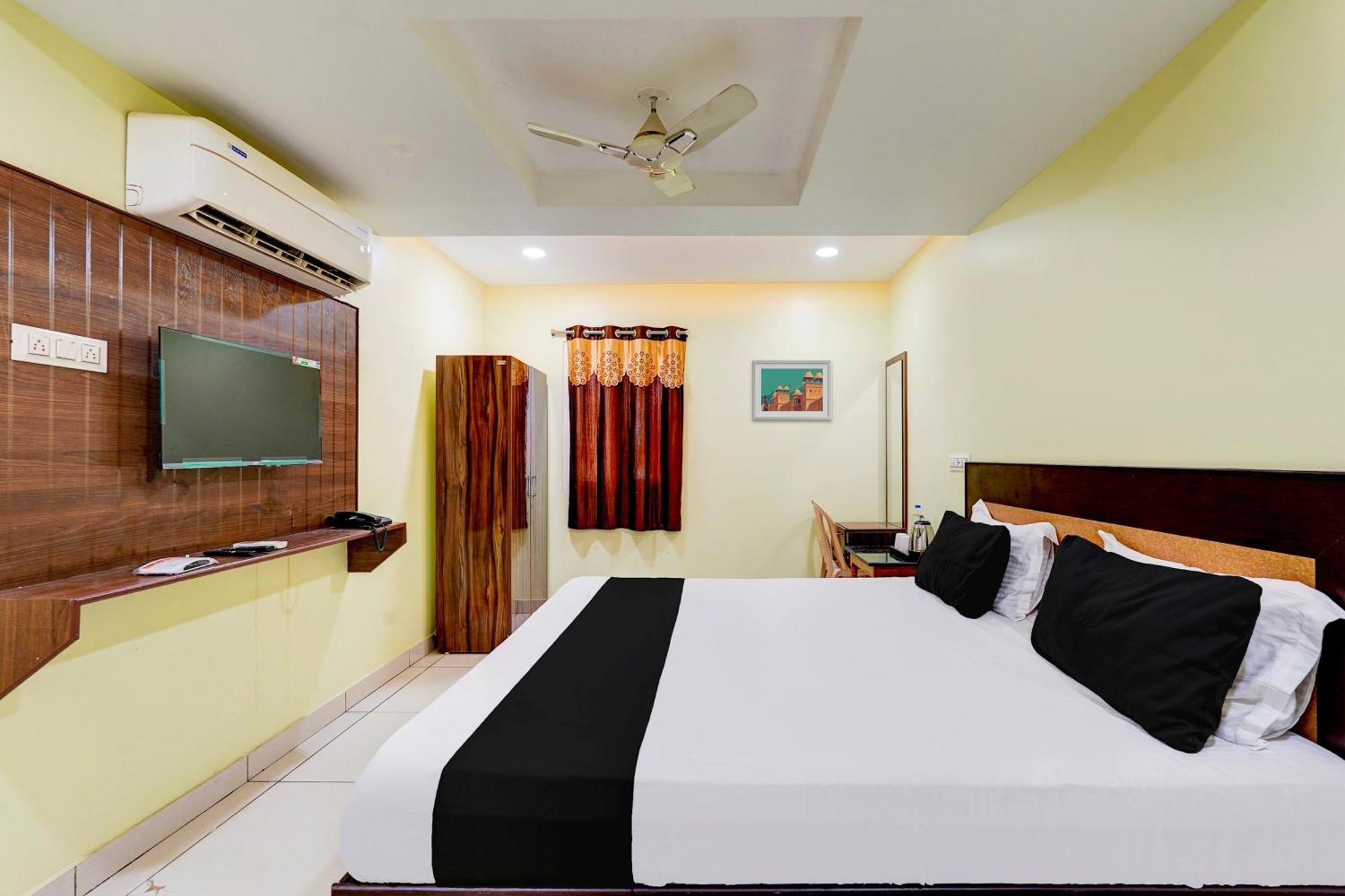 Super Hotel O Perungalathur Near Bus Stand Chennai Eksteriør billede